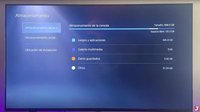 Menú de almacenamiento PS5: 848GB totales, 131GB libres, con 645GB en juegos y 3.56GB en datos guardados.